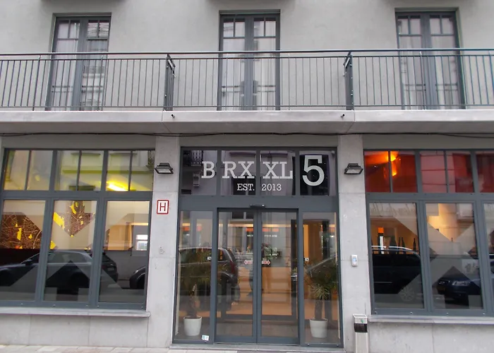 Brxxl 5 City Centre Hostel